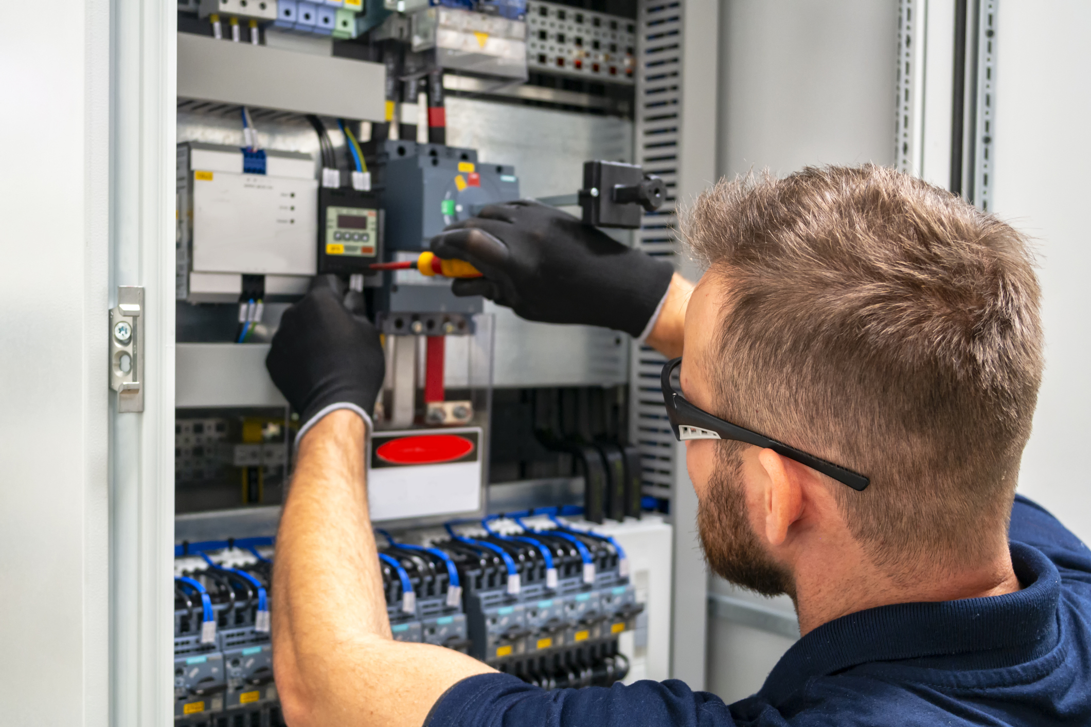 Building an electrician business
